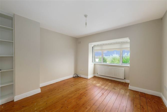 16 The Cloisters, Kells, County Meath