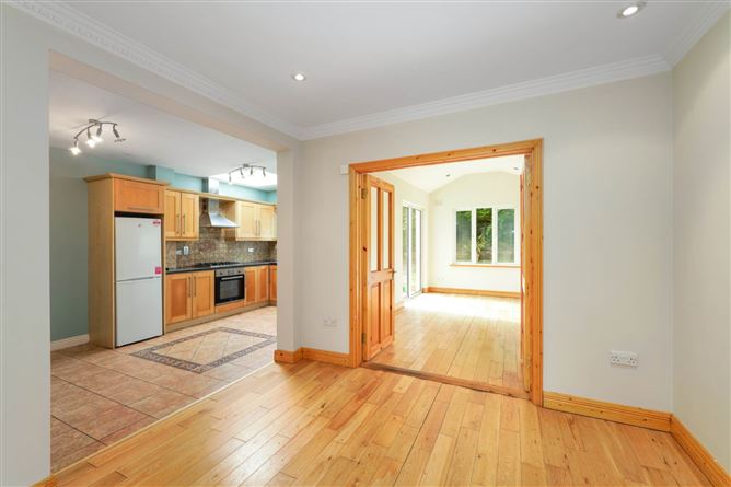 16 The Cloisters, Kells, County Meath