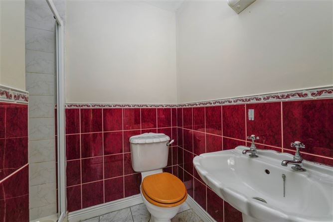 16 The Cloisters, Kells, County Meath