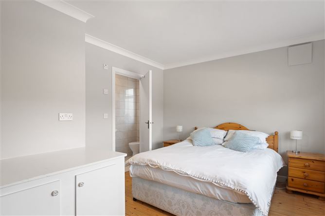 18 Ashfield, Templeogue, Dublin