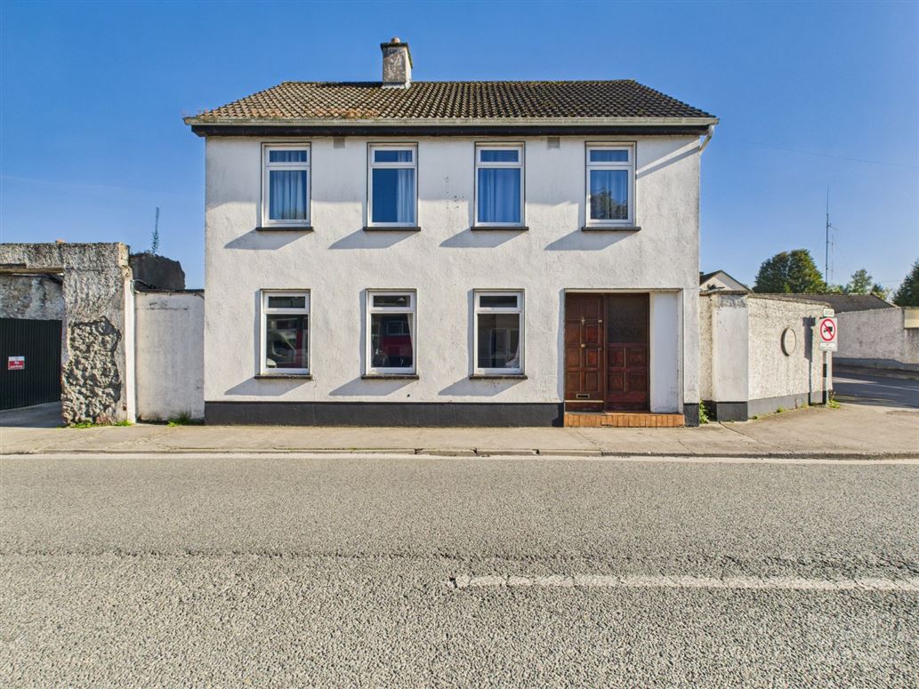 Tayside, River Street, Clara, Co. Offaly