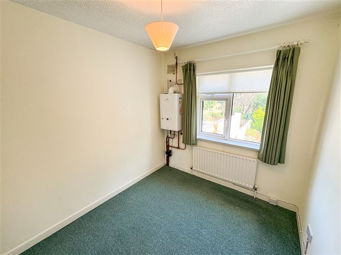 Photo 15 of 25 — 16 Somerton, Off Rochestown Avenue, Dun Laoghaire, County Dublin