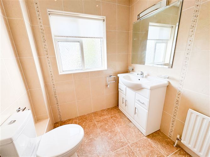 Photo 18 of 25 — 16 Somerton, Off Rochestown Avenue, Dun Laoghaire, County Dublin
