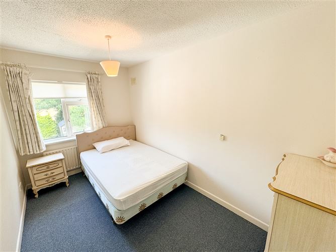 Photo 17 of 25 — 16 Somerton, Off Rochestown Avenue, Dun Laoghaire, County Dublin
