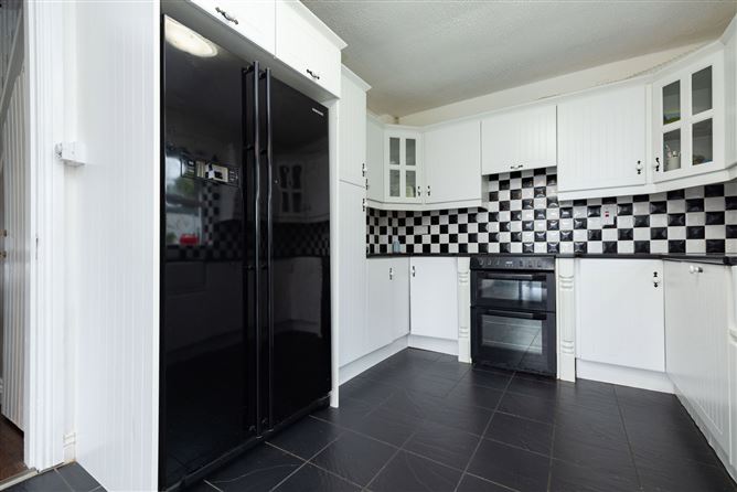 Photo 11 of 47 — 51 Chestnut Grove, Mullingar, Co. Westmeath