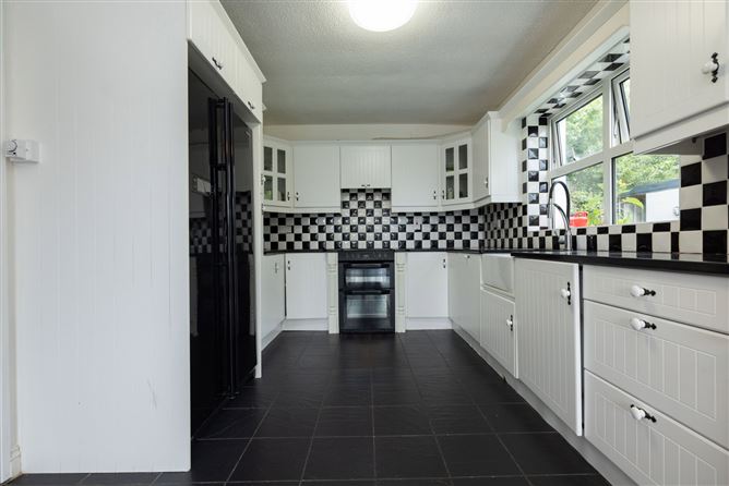 Photo 9 of 47 — 51 Chestnut Grove, Mullingar, Co. Westmeath