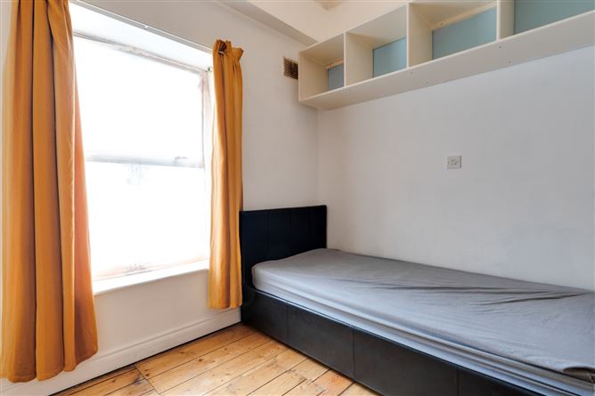 Apartment 7, Parliament Buildings, 5 Cork Hill, Dublin 2