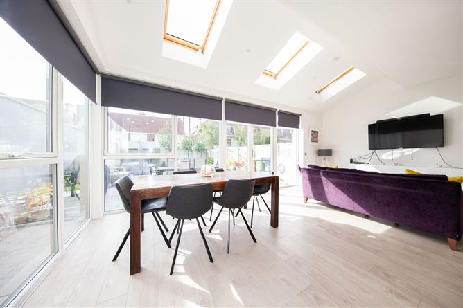 6 The Glen, Carrickmines Manor, Glenamuck Road, Carrickmines, Dublin