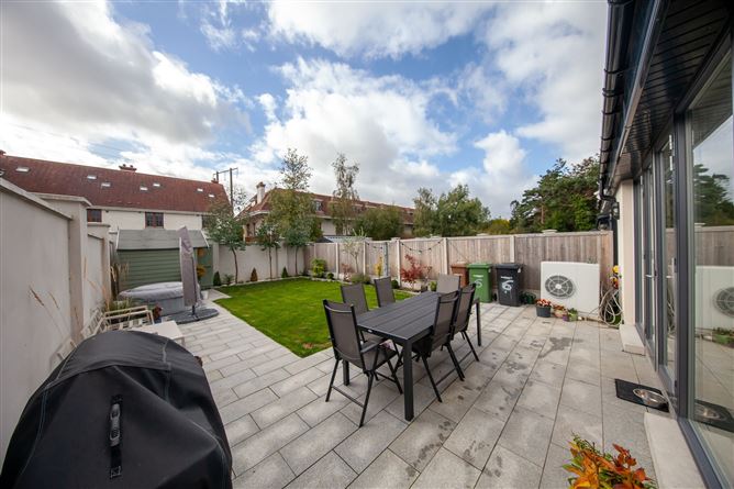 6 The Glen, Carrickmines Manor, Glenamuck Road, Carrickmines, Dublin