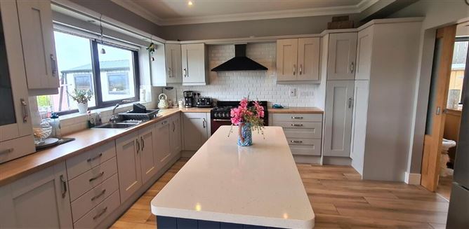 27 Glas Na Habhainn, Attirory, Carrick On Shannon, Leitrim