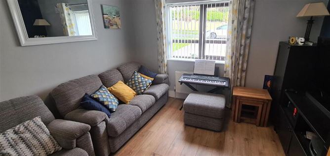 27 Glas Na Habhainn, Attirory, Carrick On Shannon, Leitrim