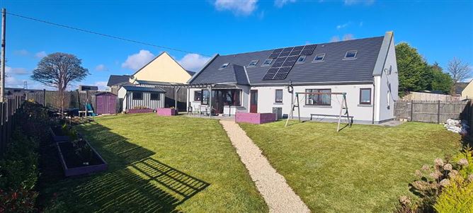 27 Glas Na Habhainn, Attirory, Carrick On Shannon, Leitrim