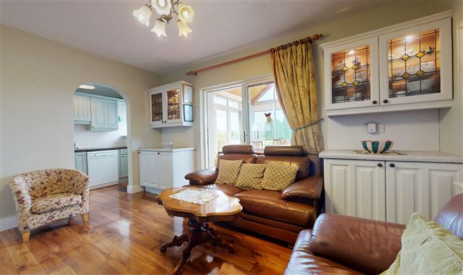 2 Tooraneena, Ballinamult, Waterford
