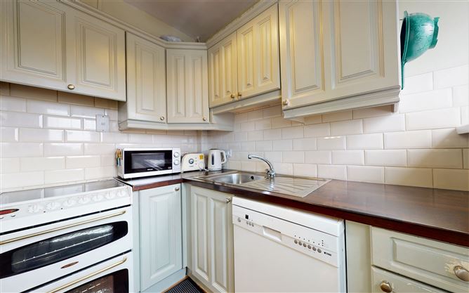 2 Tooraneena, Ballinamult, Waterford