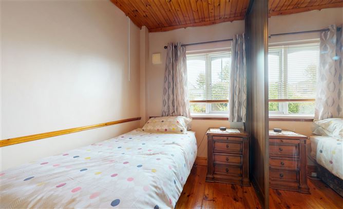 2 Tooraneena, Ballinamult, Waterford