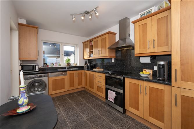 28 Manor Green, Grange Manor, Ovens, Co. Cork