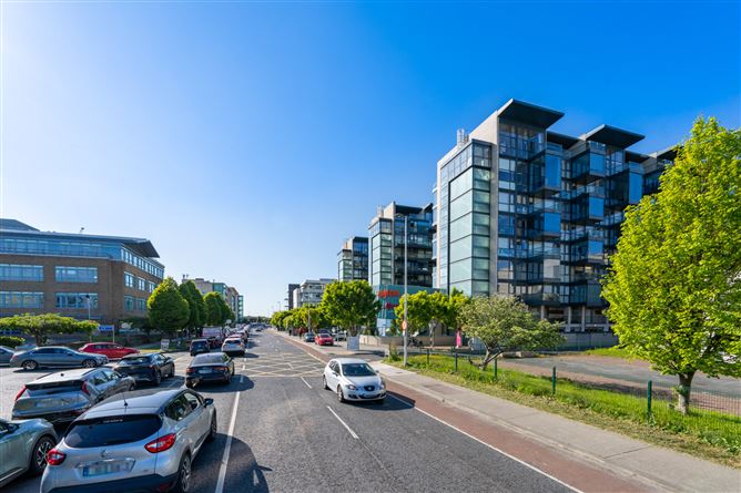 Apartment 103, Cubes 2, Beacon South Quarter, Sandyford, Dublin 18