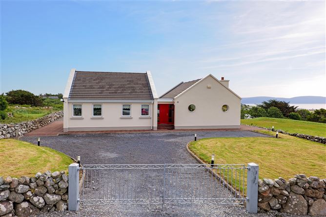 An Cnoc Theas, Inverin, Galway