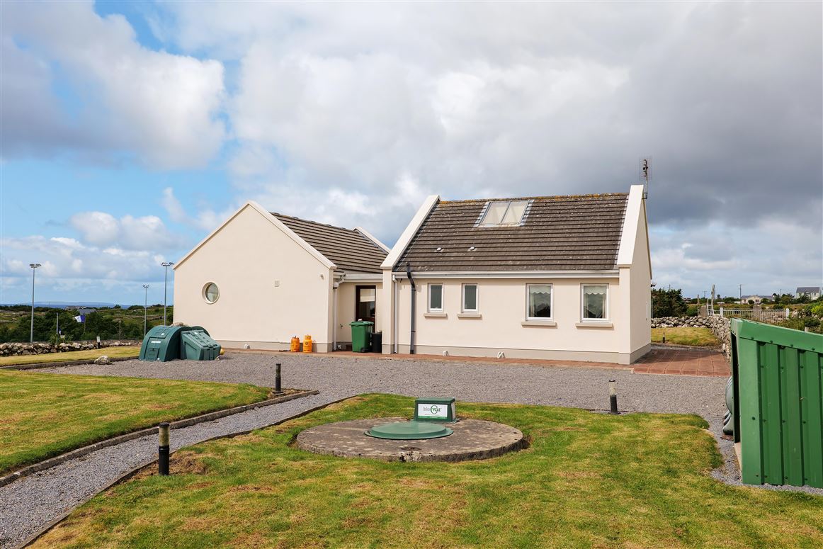 An Cnoc Theas, Inverin, Galway An Cnoc Theas, Inverin, Galway