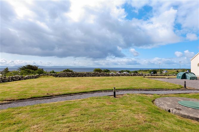 An Cnoc Theas, Inverin, Galway