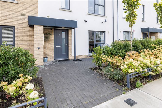 https://photos-a.propertyimages.ie/media/6/5/0/4953056/74d5b1bd-455f-4b43-9d9f-8bc149ff6c67_l.jpg
