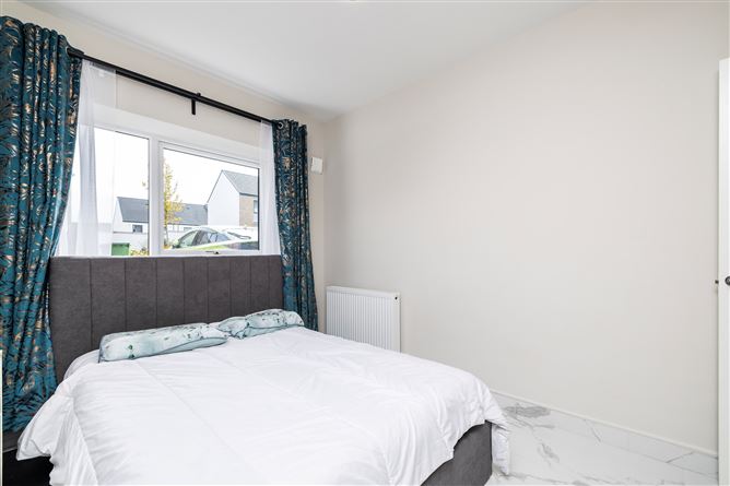 https://photos-a.propertyimages.ie/media/6/5/0/4953056/74d5b1bd-455f-4b43-9d9f-8bc149ff6c67_l.jpg