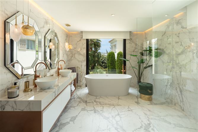 {name:Malaga, codeiso:MA}, Marbella, Nueva Andalucia, Aloha, Spain - COSTA-01222P