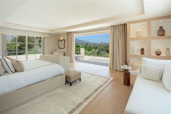 {name:Malaga, codeiso:MA}, Marbella, Nueva Andalucia, Aloha, Spain - COSTA-01222P
