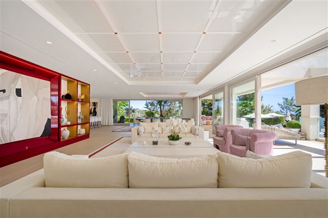 {name:Malaga, codeiso:MA}, Marbella, Nueva Andalucia, Aloha, Spain - COSTA-01222P