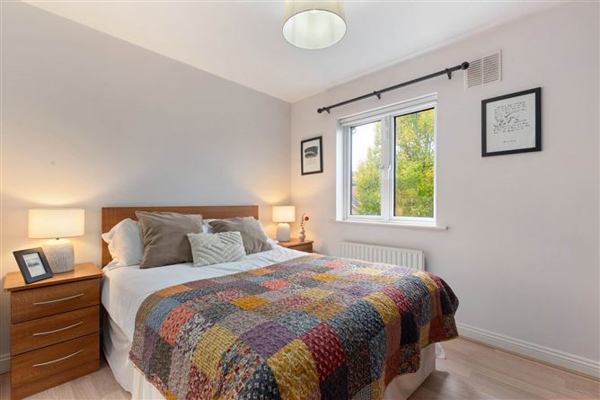 54 Merrion Strand, Dublin 4, County Dublin