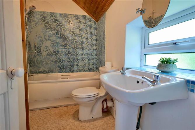 Photo 15 of 19 — Annies Place, Grange, Kilmallock, Limerick