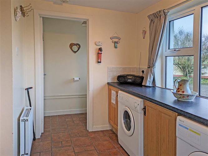 4 Bed in Carndonagh,Carndonagh,  Donegal