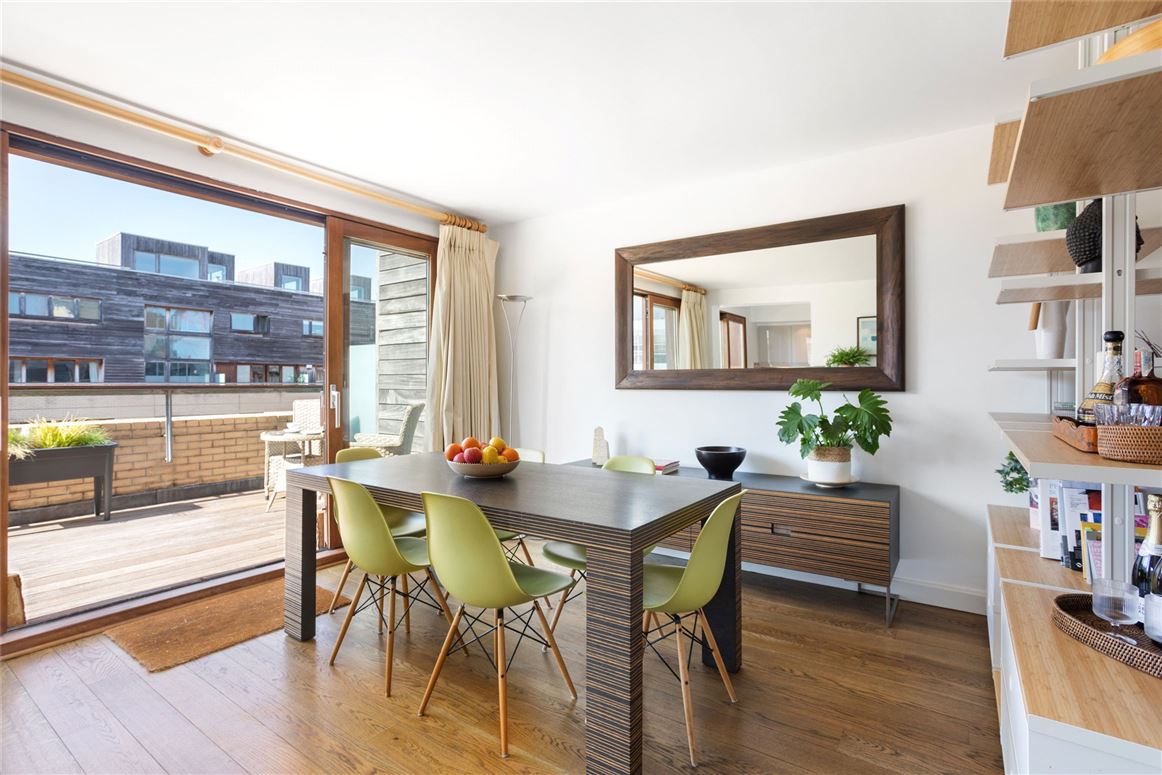 17 Block 8, Clarion Quay, IFSC, Dublin 1