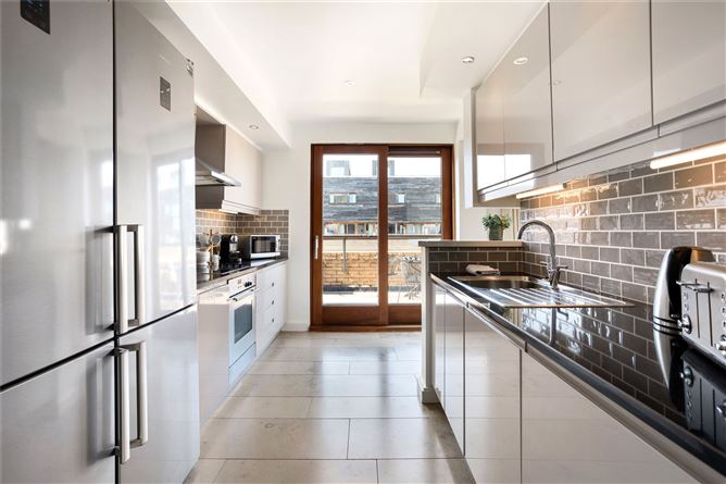 17 Block 8, Clarion Quay, IFSC, Dublin 1