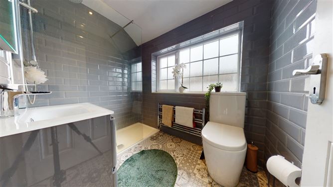 65 Ashlawn Park, Ballybrack, County Dublin
