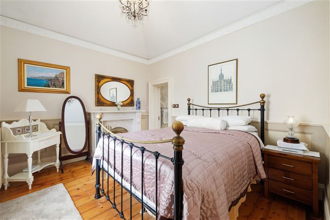 1 Eagle Terrace, Sorrento Road, Dalkey, County Dublin