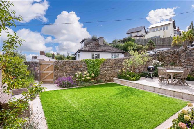 3 Claremont Grove, Killiney, Co. Dublin