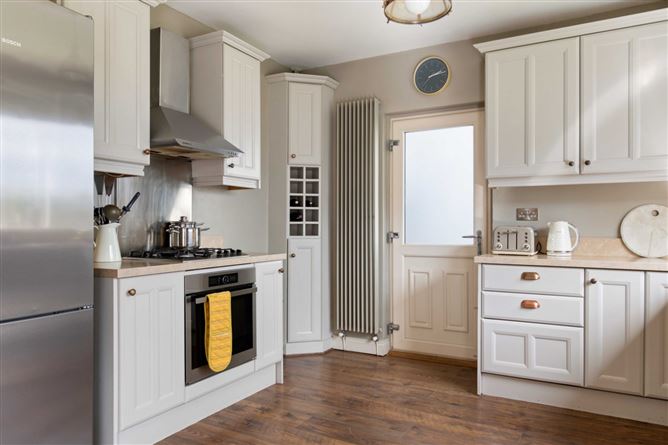 3 Claremont Grove, Killiney, Co. Dublin