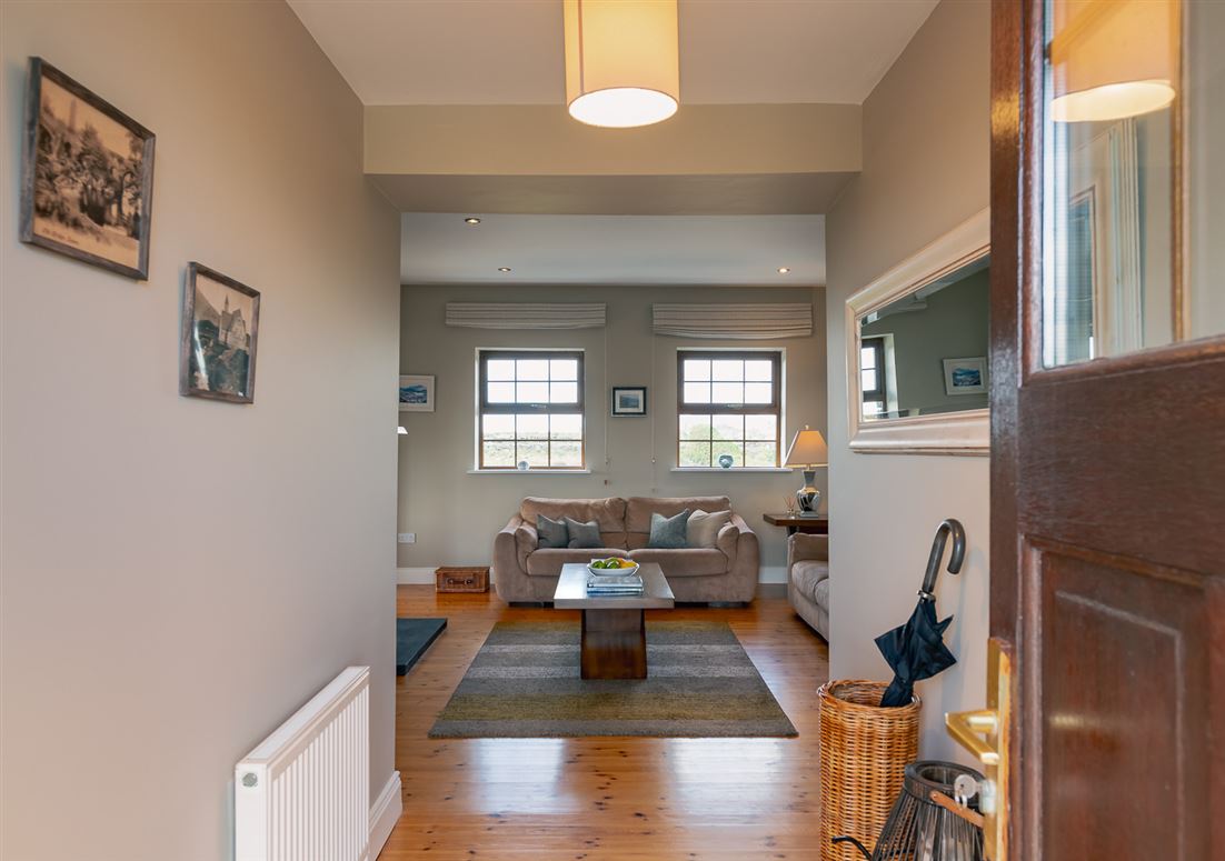Carrig Fada House, 2 Rossmore Island, Tahilla, Sneem, Co. Kerry Carrig Fada House, 2 Rossmore Island, Tahilla, Sneem, Co. Kerry