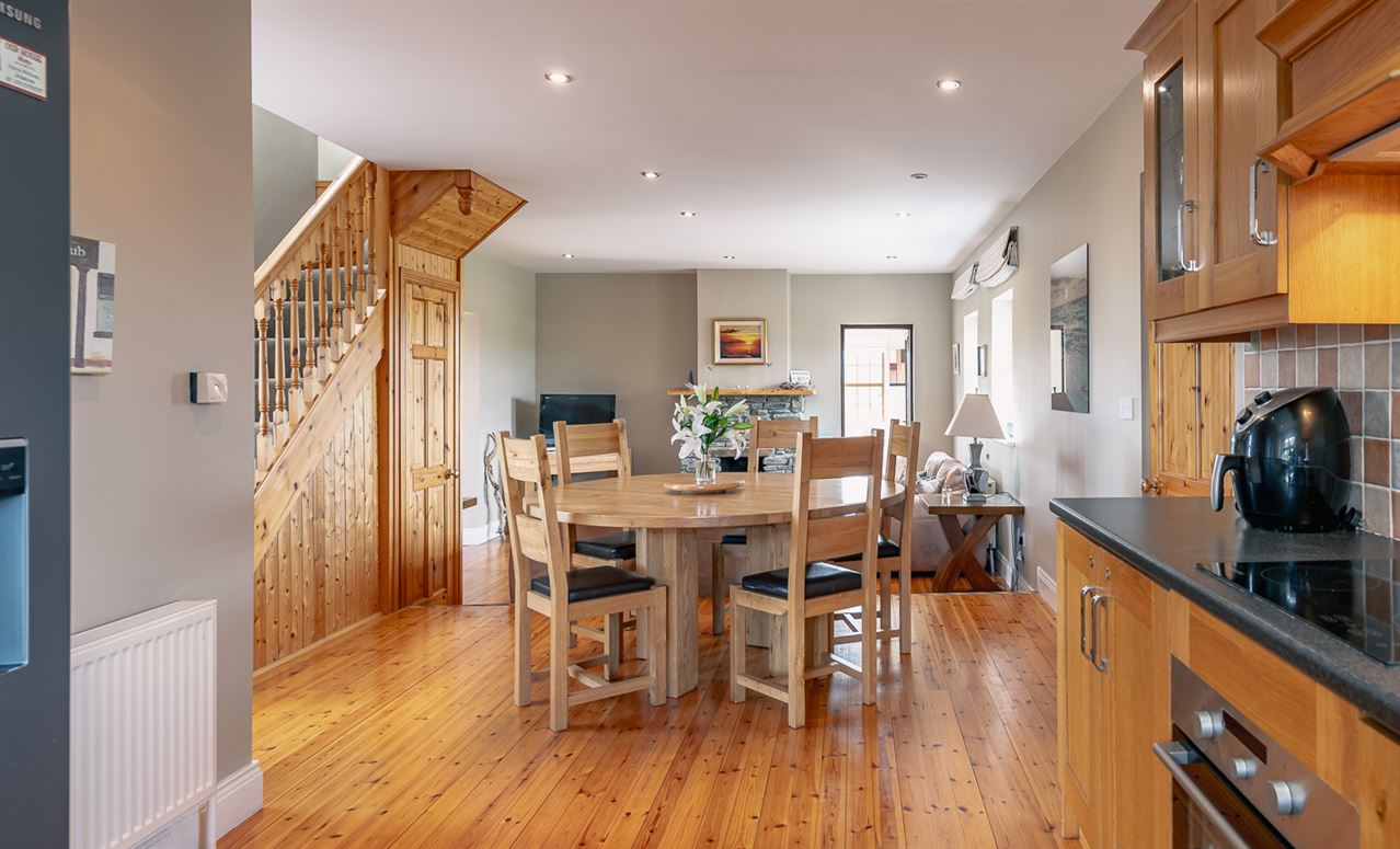Carrig Fada House, 2 Rossmore Island, Tahilla, Sneem, Co. Kerry Carrig Fada House, 2 Rossmore Island, Tahilla, Sneem, Co. Kerry