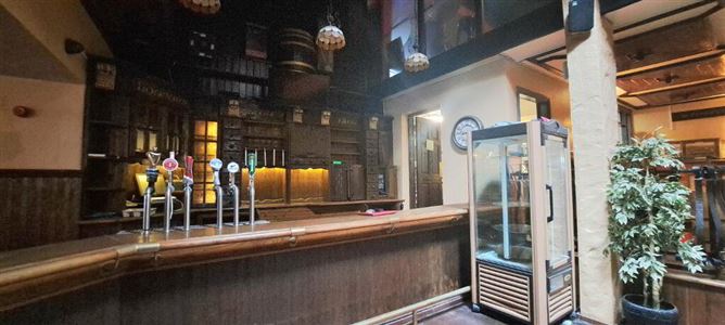 Auld Shebeen, Main Street, Moate, Westmeath