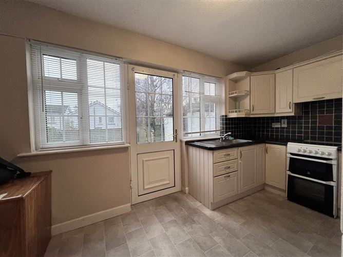 37 Willow Park, Clonmel, County Tipperary