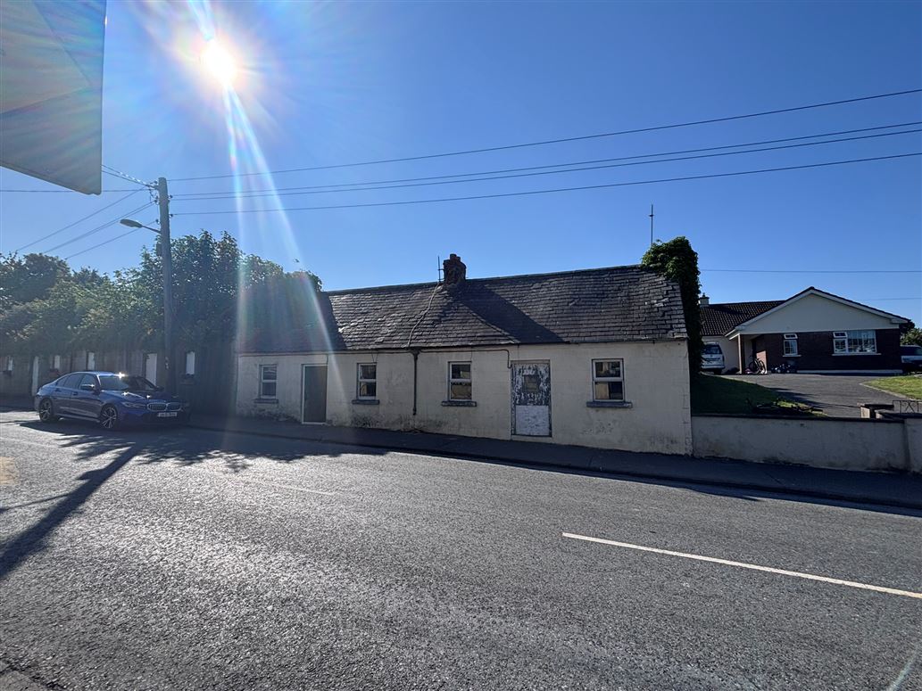 High Street, Ballyragget, Kilkenny
