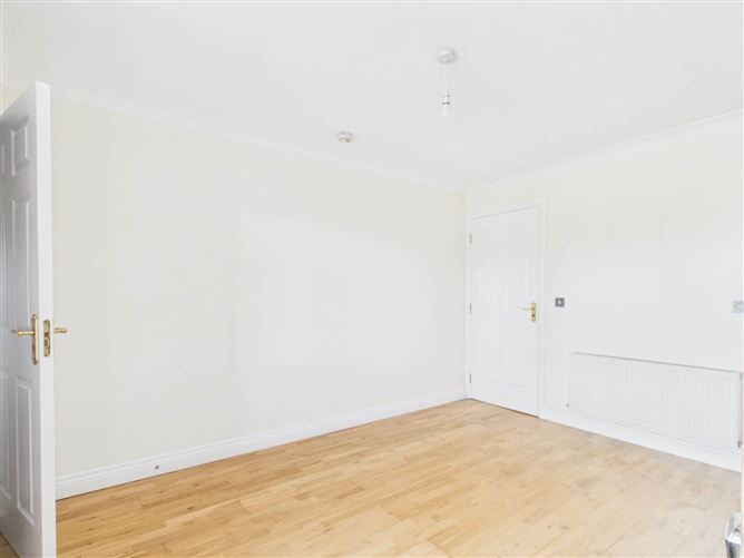 5 Coney Green, Athy, County Kildare