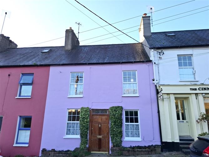 4 Castle Terrace, Monkstown, Monkstown, Co. Cork, T12FXF7