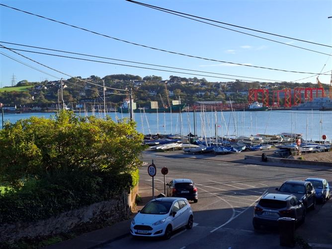 Photo 2 of 25 — 4 Castle Terrace, Monkstown,, Monkstown, Cork