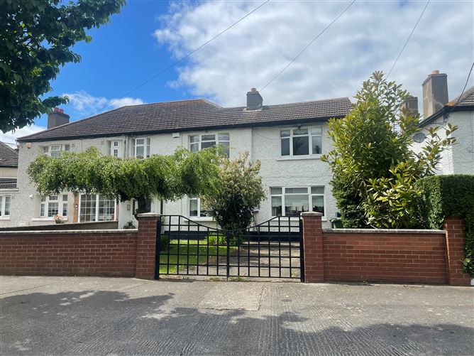 28 Hughes Road East, Walkinstown, Dublin 12