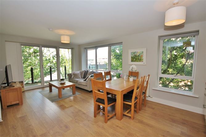 8 Adamstown Park, Adamstown, Lucan, Co. Dublin