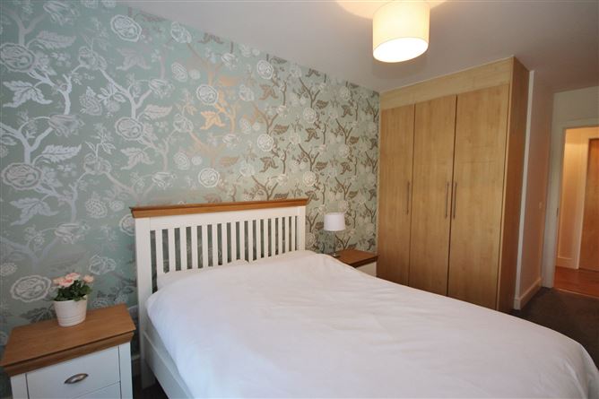 8 Adamstown Park, Adamstown, Lucan, Co. Dublin