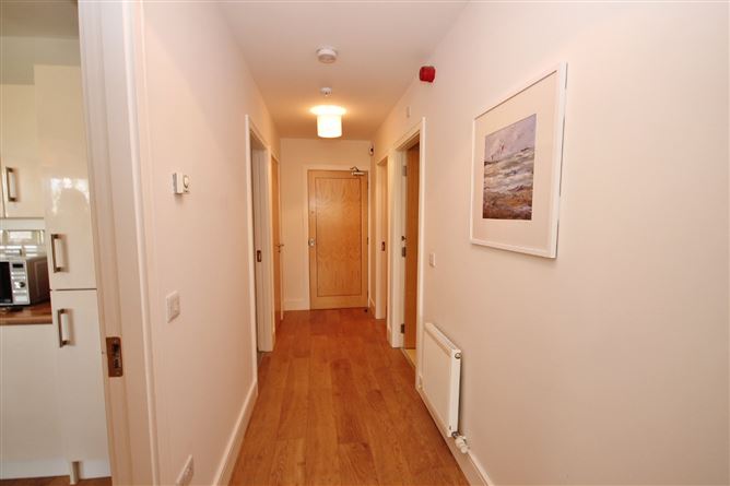8 Adamstown Park, Adamstown, Lucan, Co. Dublin